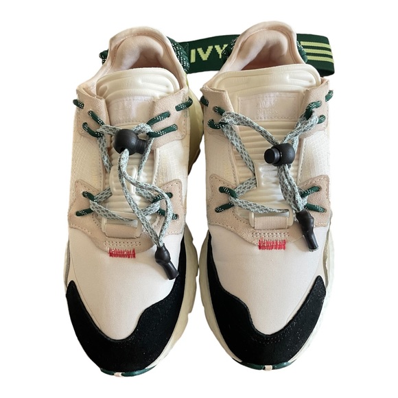 ADIDAS Nite Jogger x Beyonce Ivy Park Ecru Tint 2020 Boost S29038 (W)8 (Y)6 - Picture 3 of 12